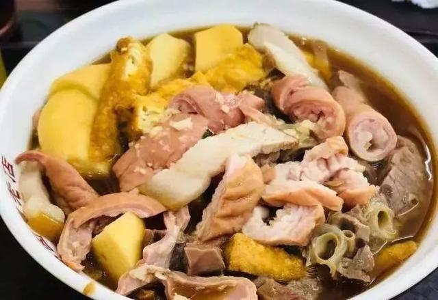 藏在市中心的美食街,吃一年都吃不够!第一个就是北京人爱吃的