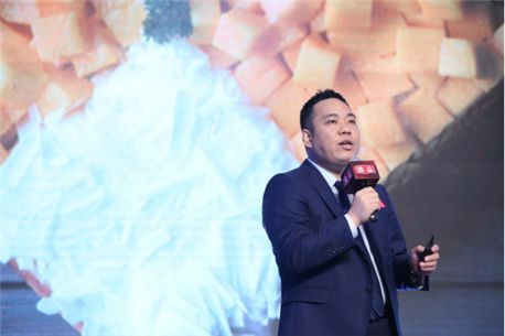 何炅代言的榴莲蛋糕,何炅老师代言的蛋糕