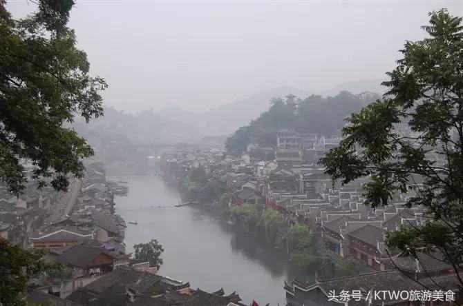 凤凰三天两晚旅游攻略,去凤凰旅游攻略三天