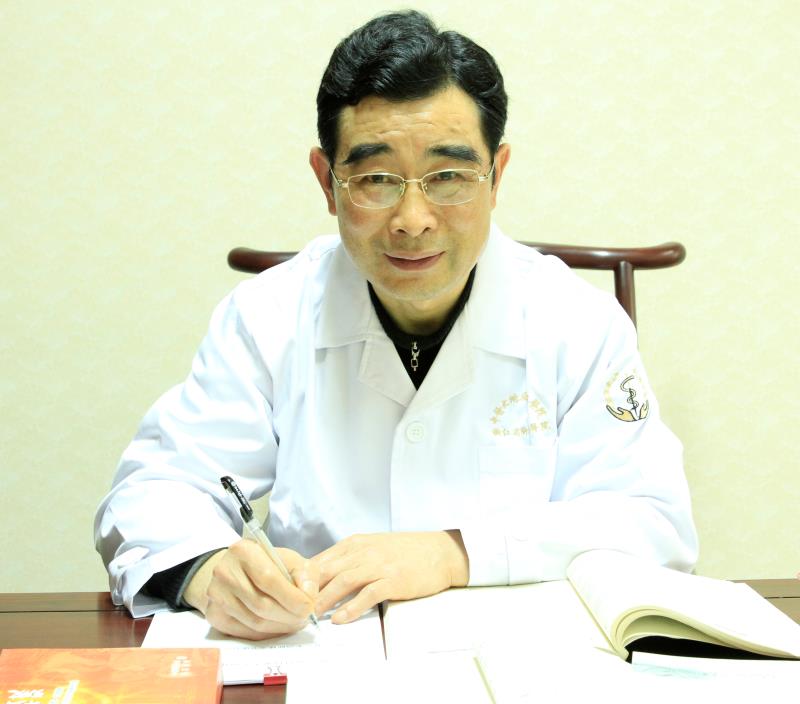 范炳华正骨整脊视频,范炳华教授正骨视频