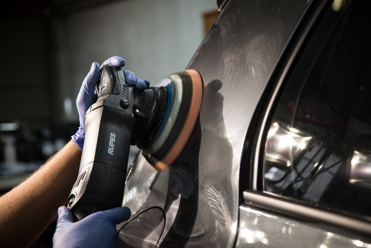 汽车镀膜是美容吗,汽车美容知识汽车镀膜的好处