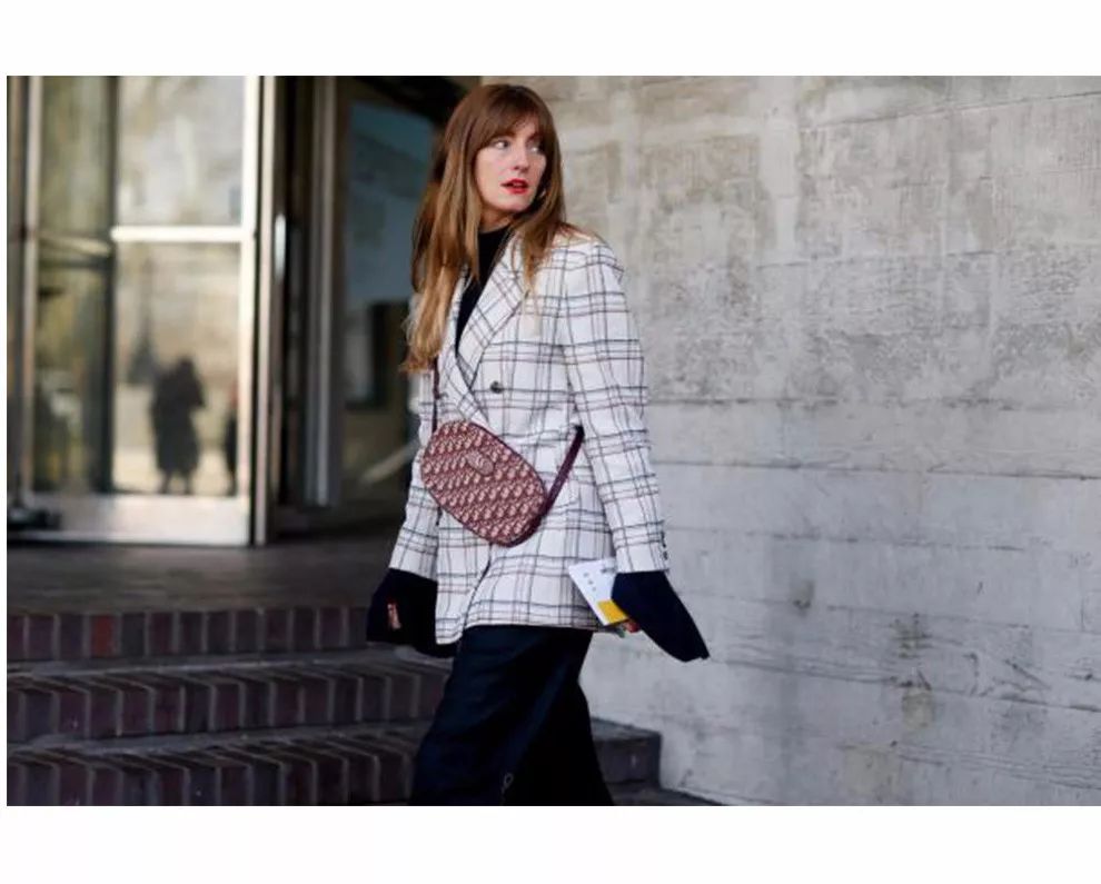 赫本风复古包包,赫本风背什么包