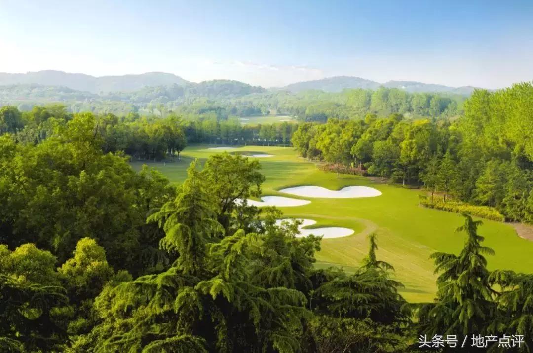 2.3亿！至少12套江湾城四期！张治中公馆又出售，亿元级豪宅深扒