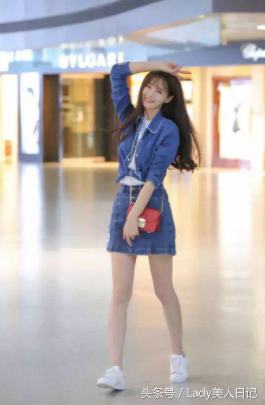 既能穿高跟鞋也能驾驭的平底鞋,平底鞋这样穿也能显腿长