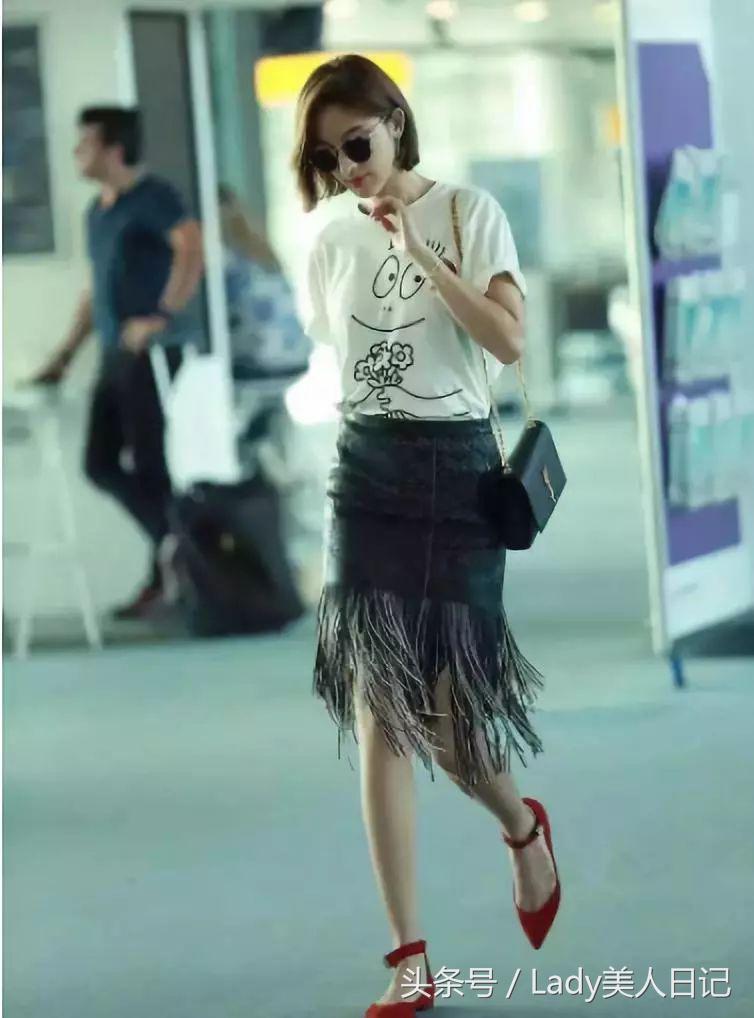 既能穿高跟鞋也能驾驭的平底鞋,平底鞋这样穿也能显腿长