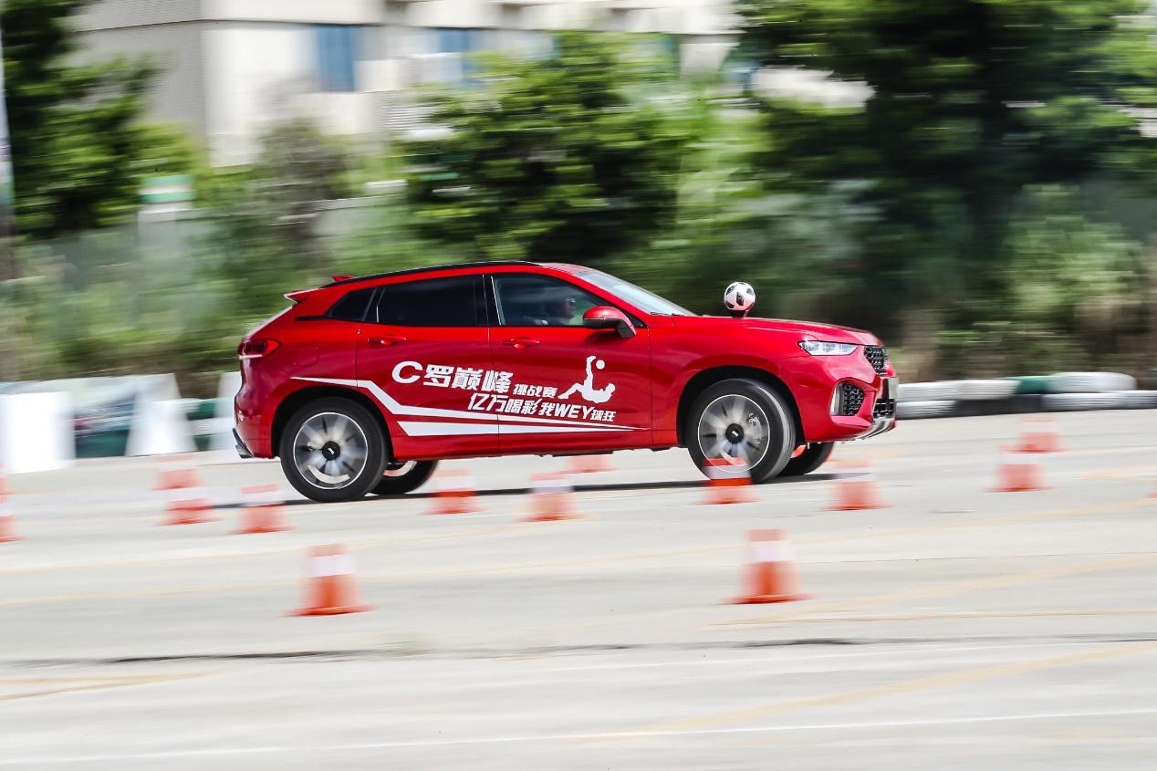 暴走汽车2019,c罗与汽车比赛视频