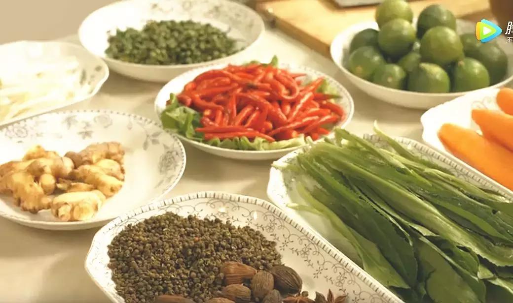 木姜子鸡脚的正宗做法,木姜子鸡脚超辣正宗做法