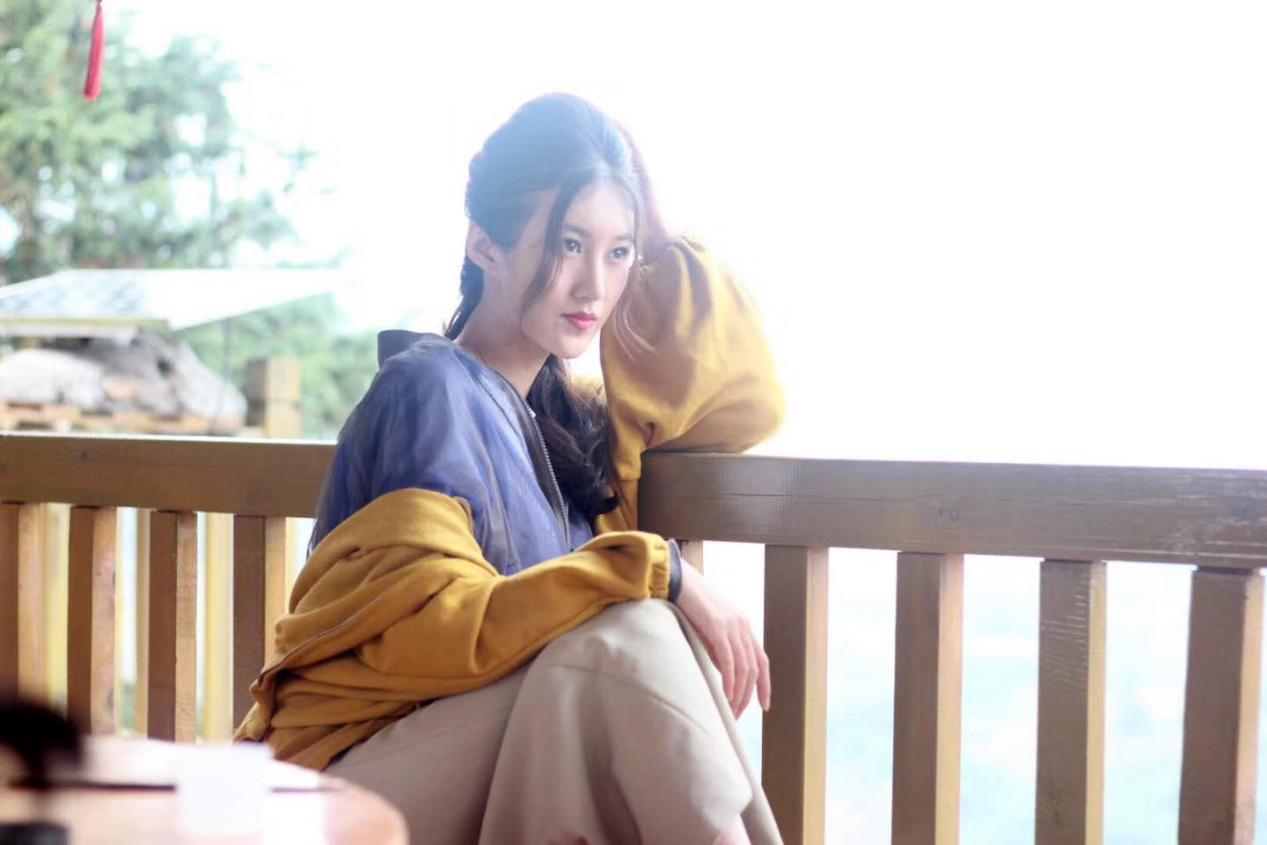 曝一局长婚内出轨女经理,电视剧新任县长出轨