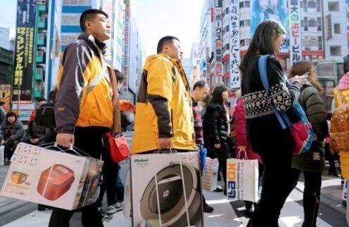 泰国游客抢购中国东西,中国人在泰国旅游买东西