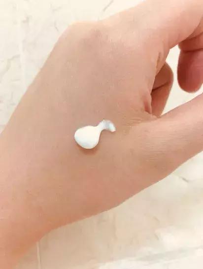 她用200万面霜公开打脸小红书女星？娱乐圈化妆品同款扒料！