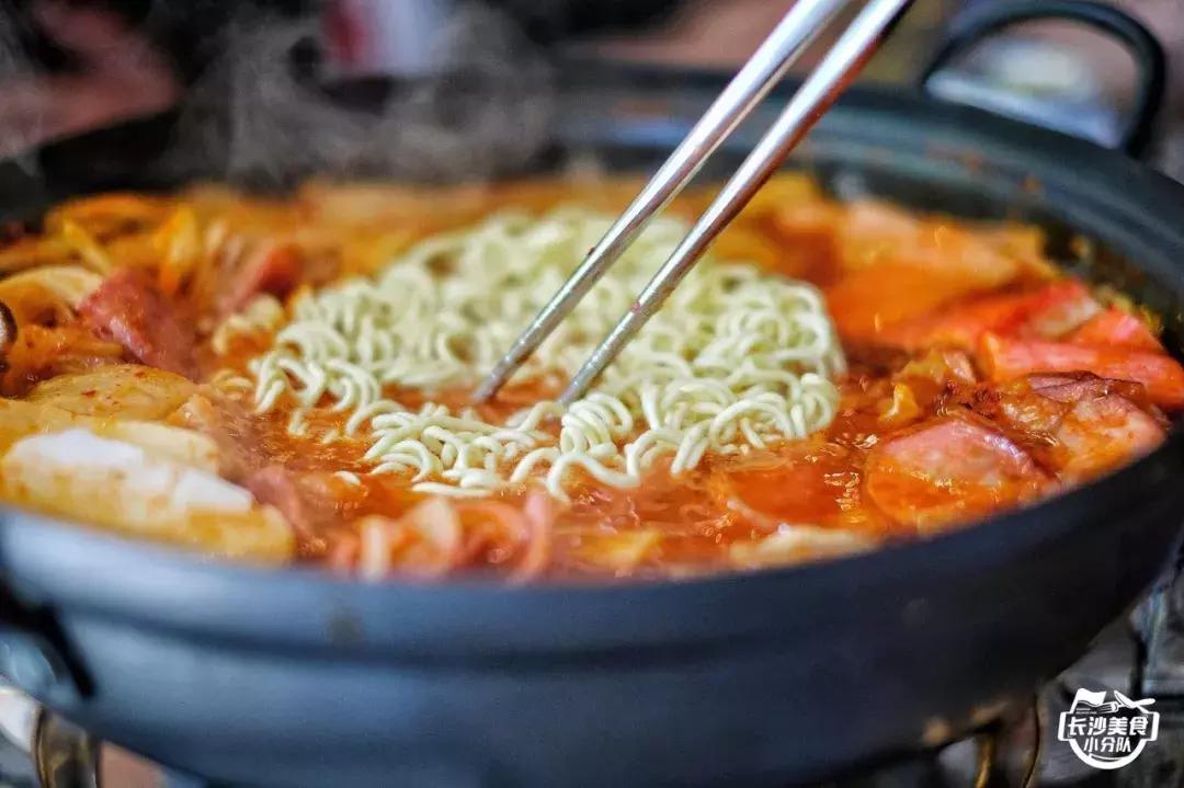 性价比高的韩国料理店装修,长沙雨花区韩国料理店推荐