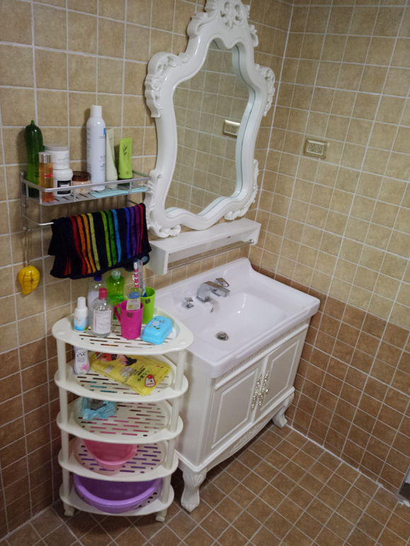 毕业就结婚的女人现在过得怎么样,毕业就结婚的女孩子