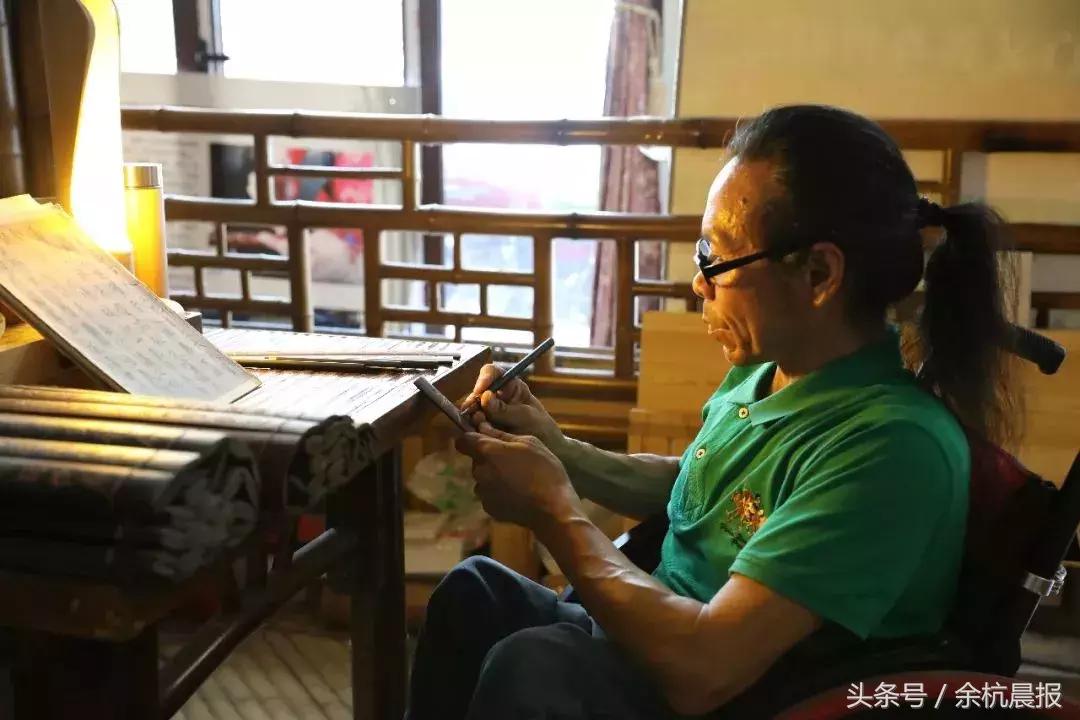 这个余杭人坐轮椅3年自驾游50个城市！他曾抱怨命运不公，直到……