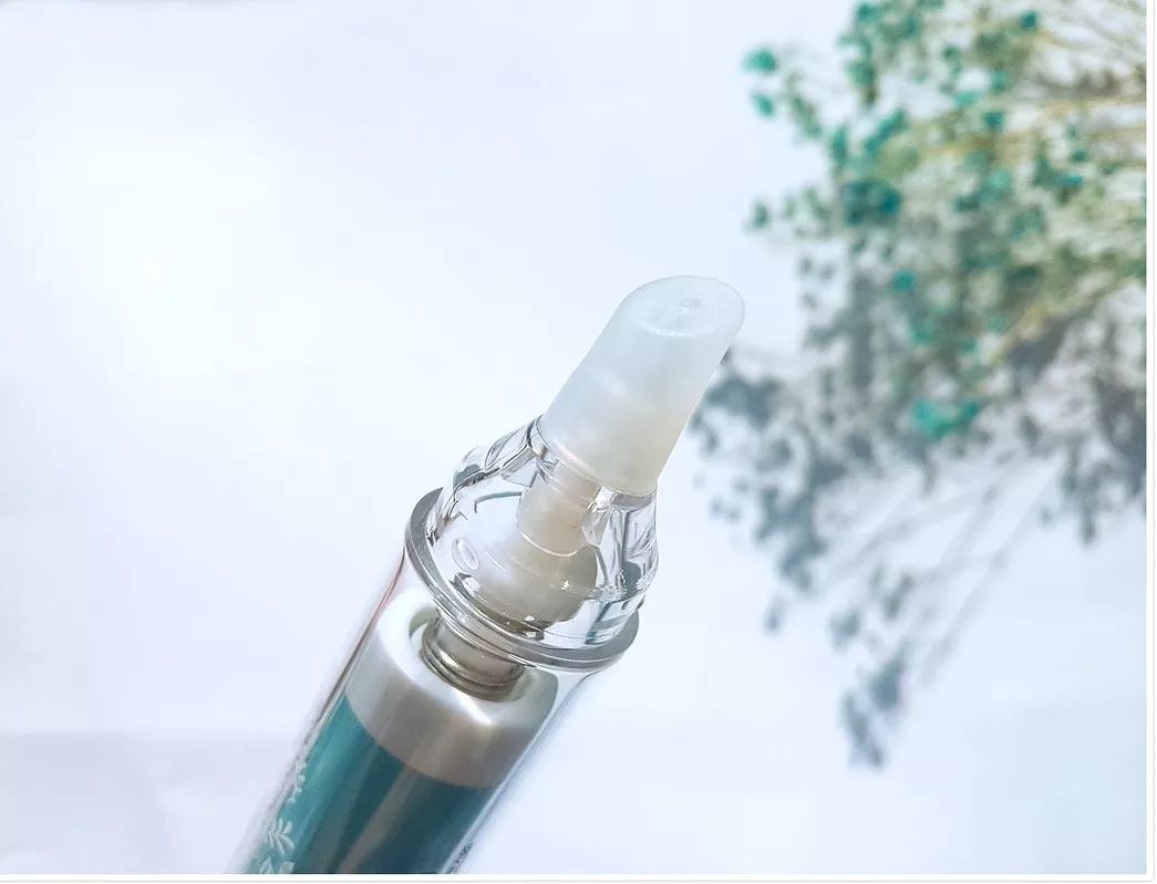 2周！黑眼圈没了、眼纹也淡了这个“眼周小熨斗”让眼睛年轻了10岁不止！