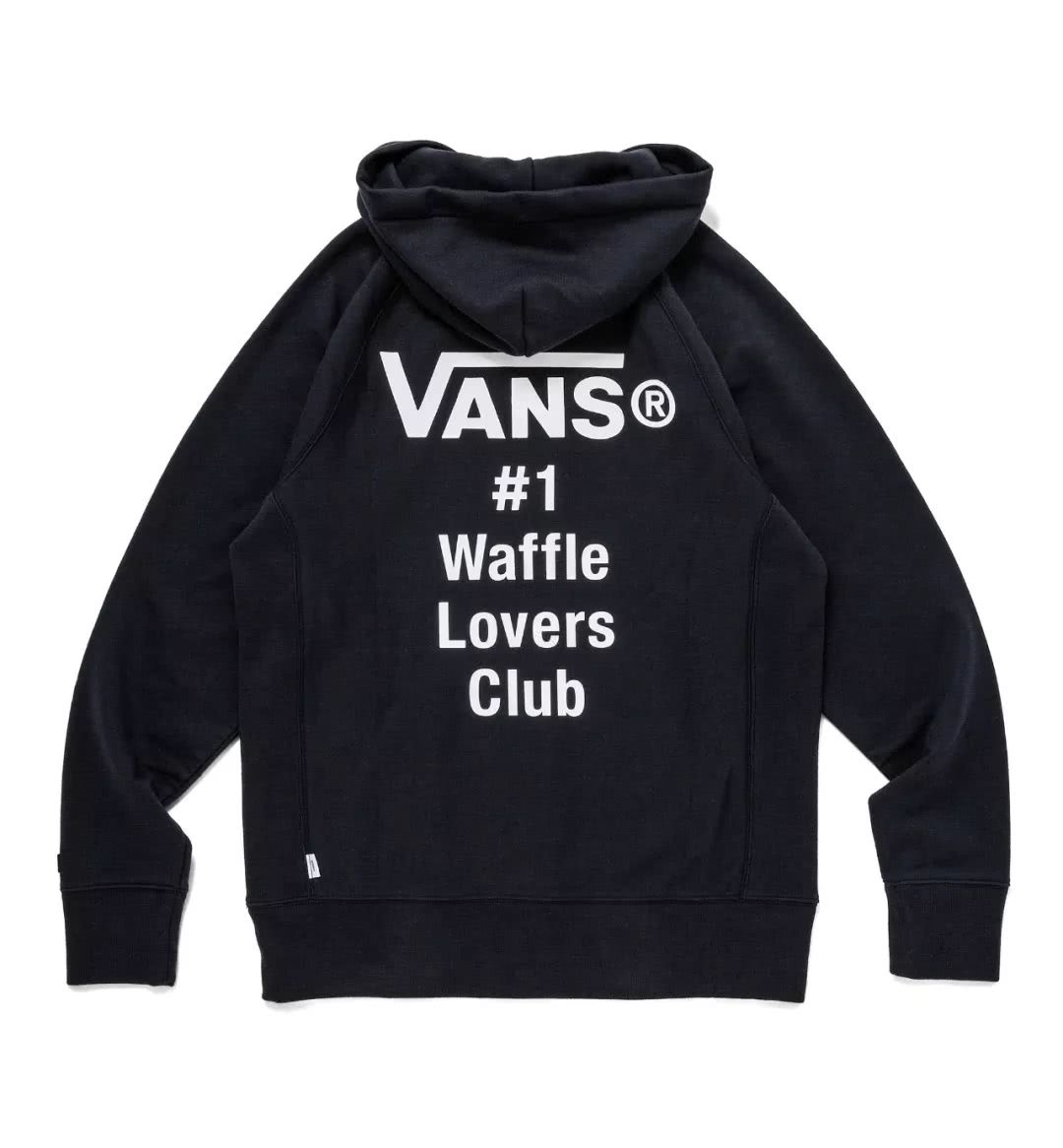 潮闻快食知名鞋店Solebox要求买家上脚离店！