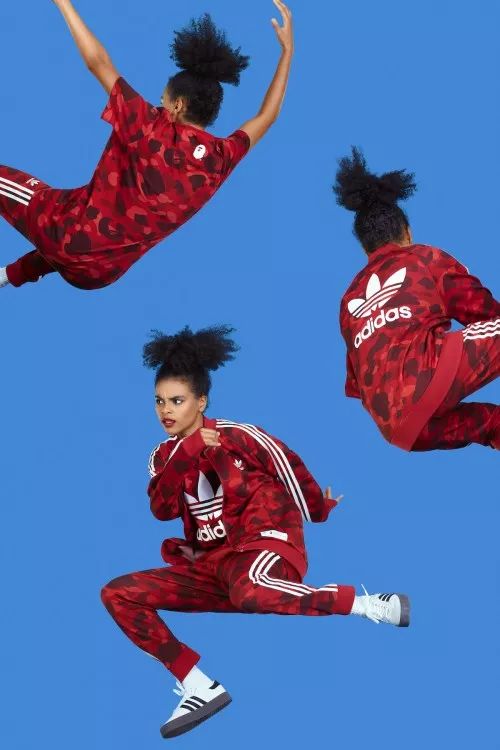 潮闻快食知名鞋店Solebox要求买家上脚离店！