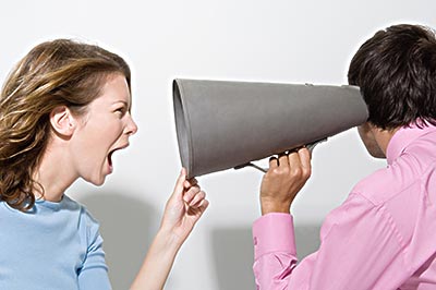 谈“潜”色变｜职场女性面对*规则潜**、性骚扰，该怎么办？