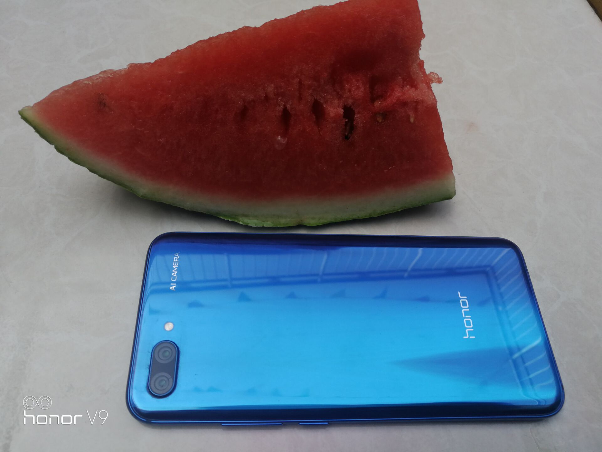 荣耀v9和荣耀10对比,荣耀10和荣耀v9