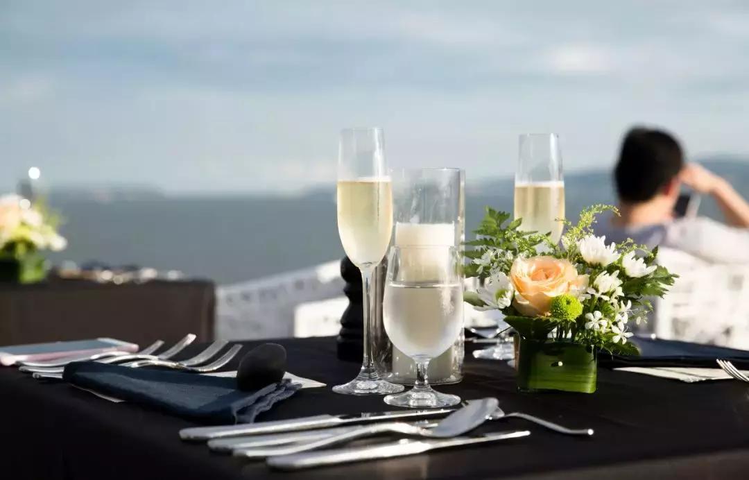 和梦里想的那个人去厦门……