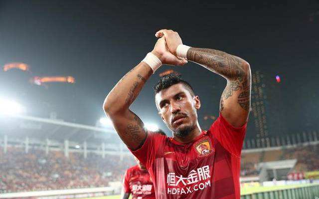 瓒崇悆涓婄殑鐬掑ぉ杩囨捣,瓒崇悆璧涘満涓婄姝㈡埓椤归摼