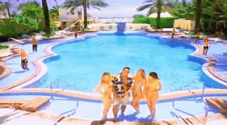 “男朋友胸比我大”是种什么体验？