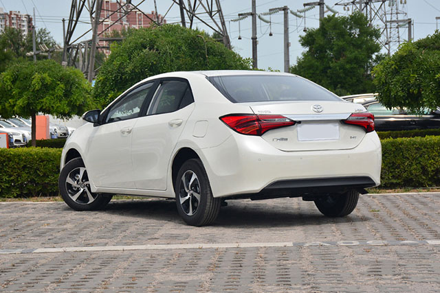 预算10-15万选这三款轿车准没错,最低6万起这4台精品轿车家用首选