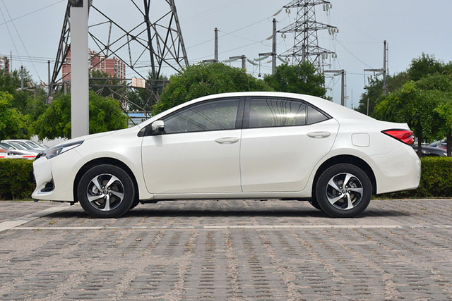 预算10-15万选这三款轿车准没错,最低6万起这4台精品轿车家用首选