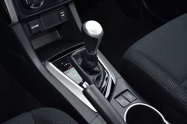 预算10-15万选这三款轿车准没错,最低6万起这4台精品轿车家用首选