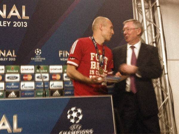 瓒崇悆鍙叉渶榛戞殫鏃跺埢鍒囧皵瑗垮宸磋惃,涓栫晫瓒冲潧鍘嗗彶鍗佸ぇ缁忓吀瀵瑰喅