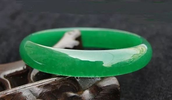 王翡翠老师,翡翠珠宝王老师