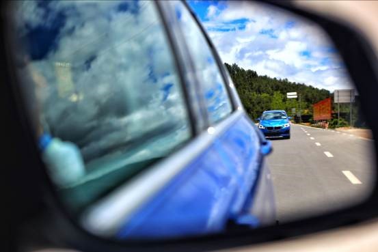 EOS看世界选择,让你看到如此不同的摩登新语