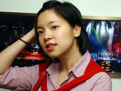 璩美凤还是议员吗,璩美凤英文