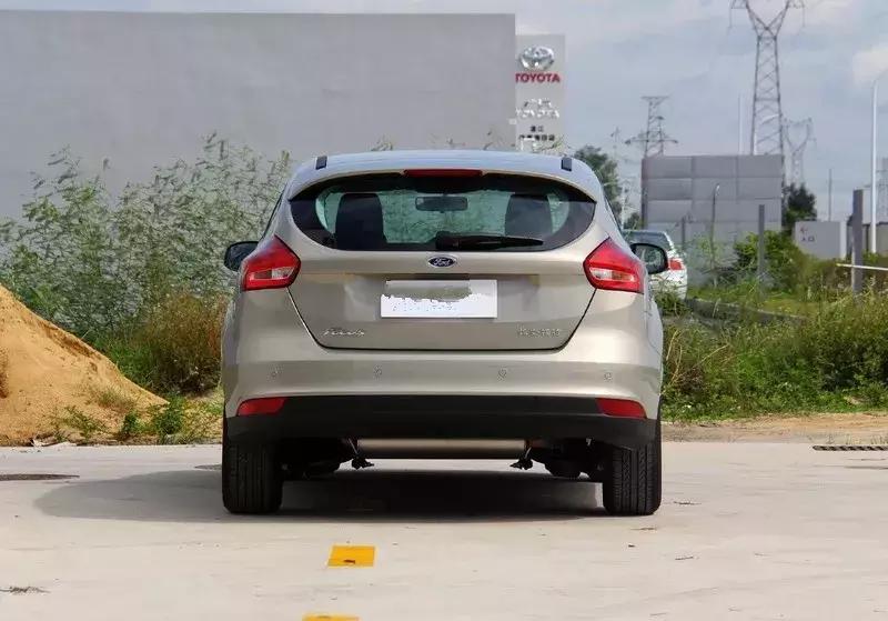 初心买奔驰,二手福克斯哪款最值得