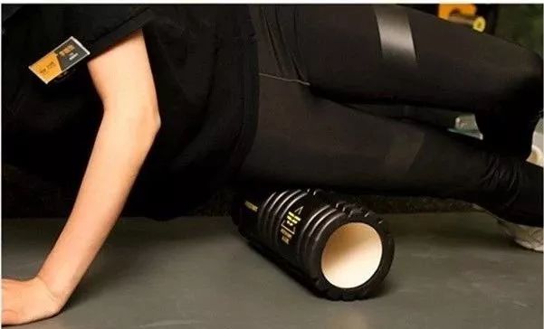 锻炼腰部肌肉时盆骨后侧不舒服,锻炼竖脊肌改善骨盆前倾