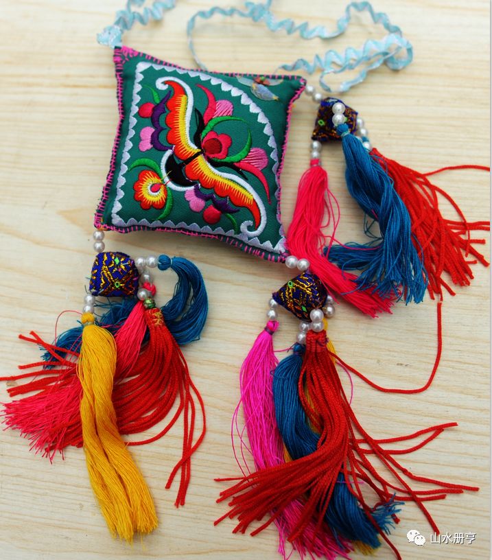 册亨县2020布依文化年,册亨县布依族来历