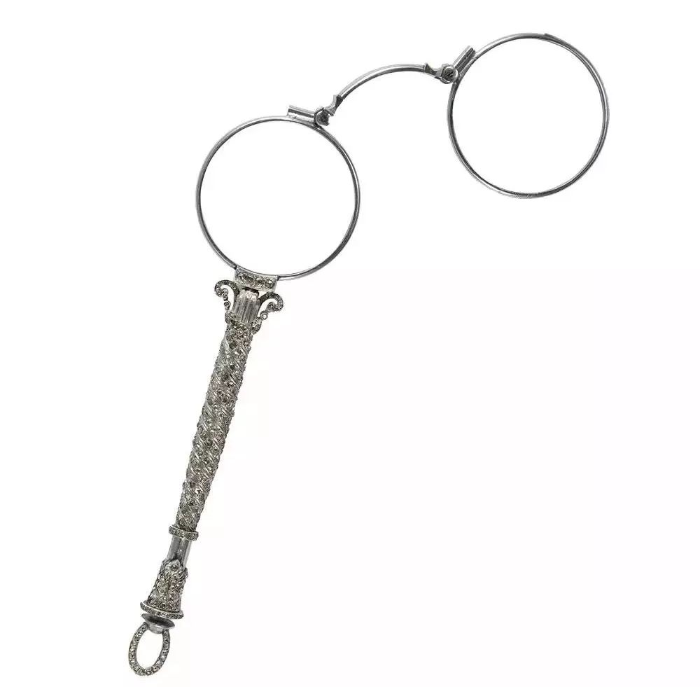 王菲戴的那个1500元回形针不算夸张，蒂芙尼180多年前就在卖镶钻金铅笔了！