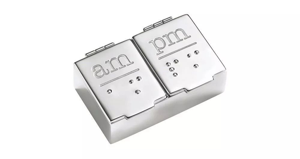 王菲戴的那个1500元回形针不算夸张，蒂芙尼180多年前就在卖镶钻金铅笔了！