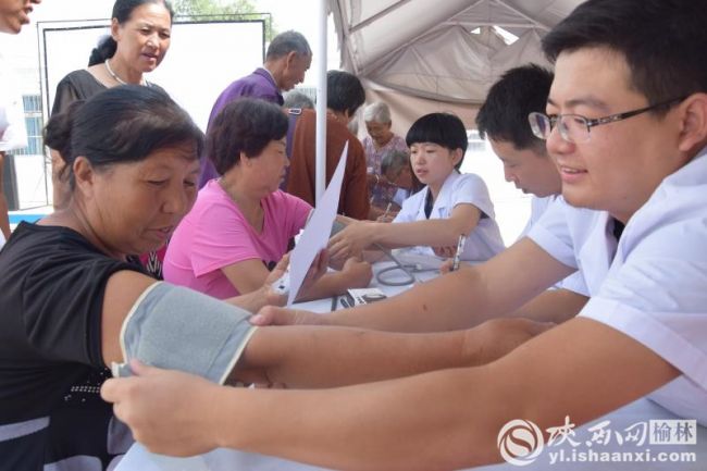 “乡村e康工程——中恒乡村医生培训”活动走进子洲