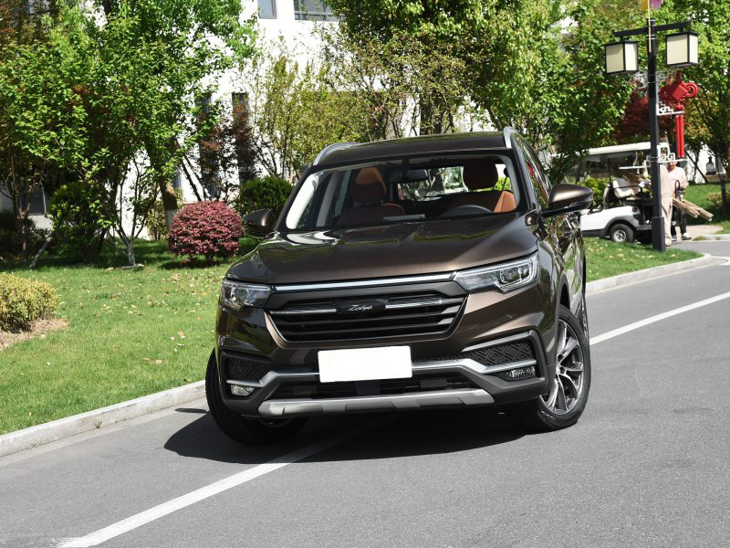 上市7天销量突破5000,上市半月售出过二万辆