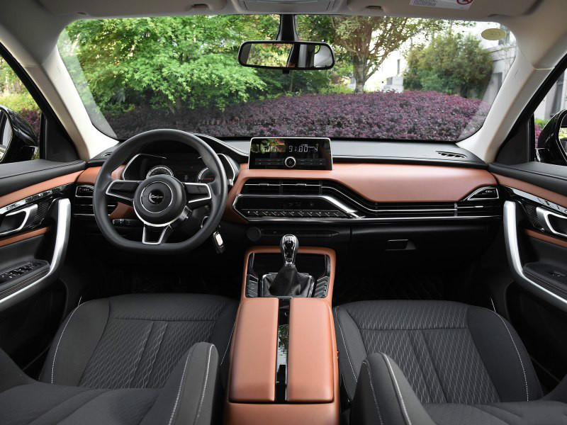 上市7天销量突破5000,上市半月售出过二万辆