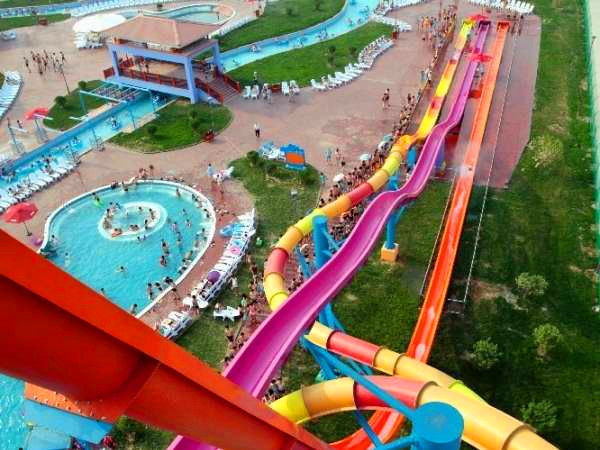 清凉一夏人气最高的水上乐园推荐,全国都有哪些好的大型水上乐园