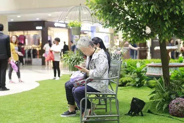 巨象转身,巨象新消费