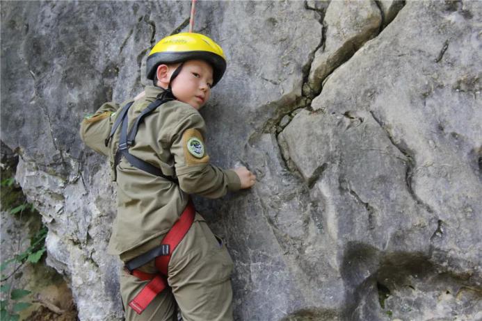 老龙潭旅游攻略,老龙洞探险视频