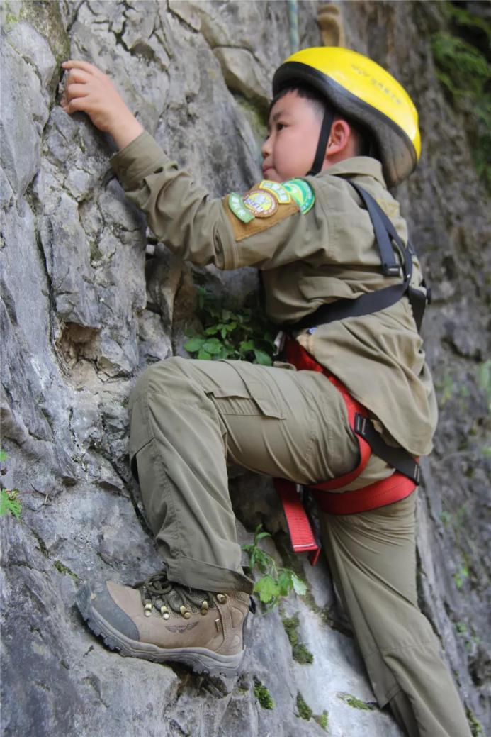 老龙潭旅游攻略,老龙洞探险视频