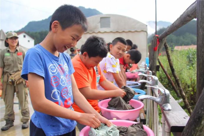 老龙潭旅游攻略,老龙洞探险视频