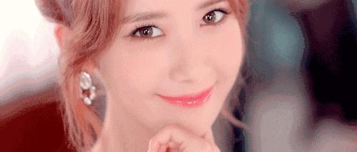 化妆品的小妙招你会了吗,教你一招化妆品永远用不完的方法