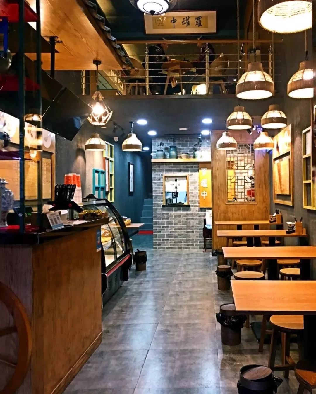 撸串喝酒一站式体验,撸串喝酒正宗东北味