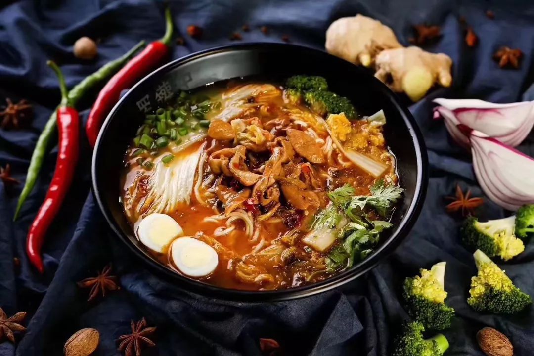 撸串喝酒一站式体验,撸串喝酒正宗东北味