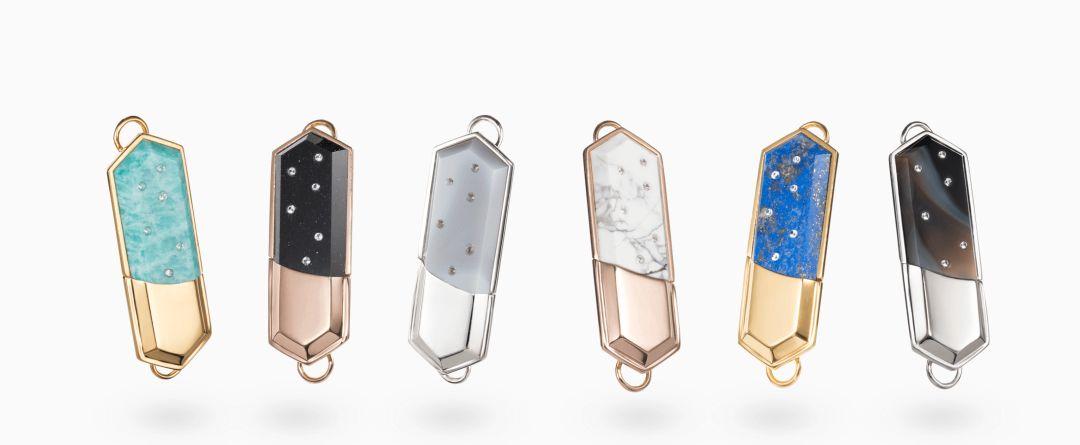 智能卡包这么方便，实体钱包要在抽屉吃灰了