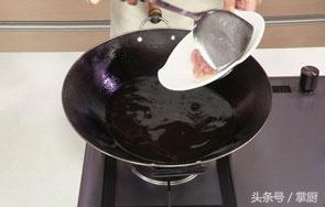 竹笋炒肉最简单又好吃的做法,竹笋炒肉非常脆爽美味营养丰富